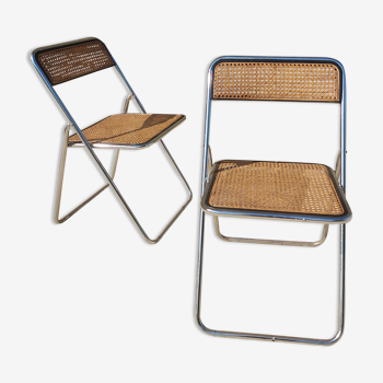 Canned folding chairs
