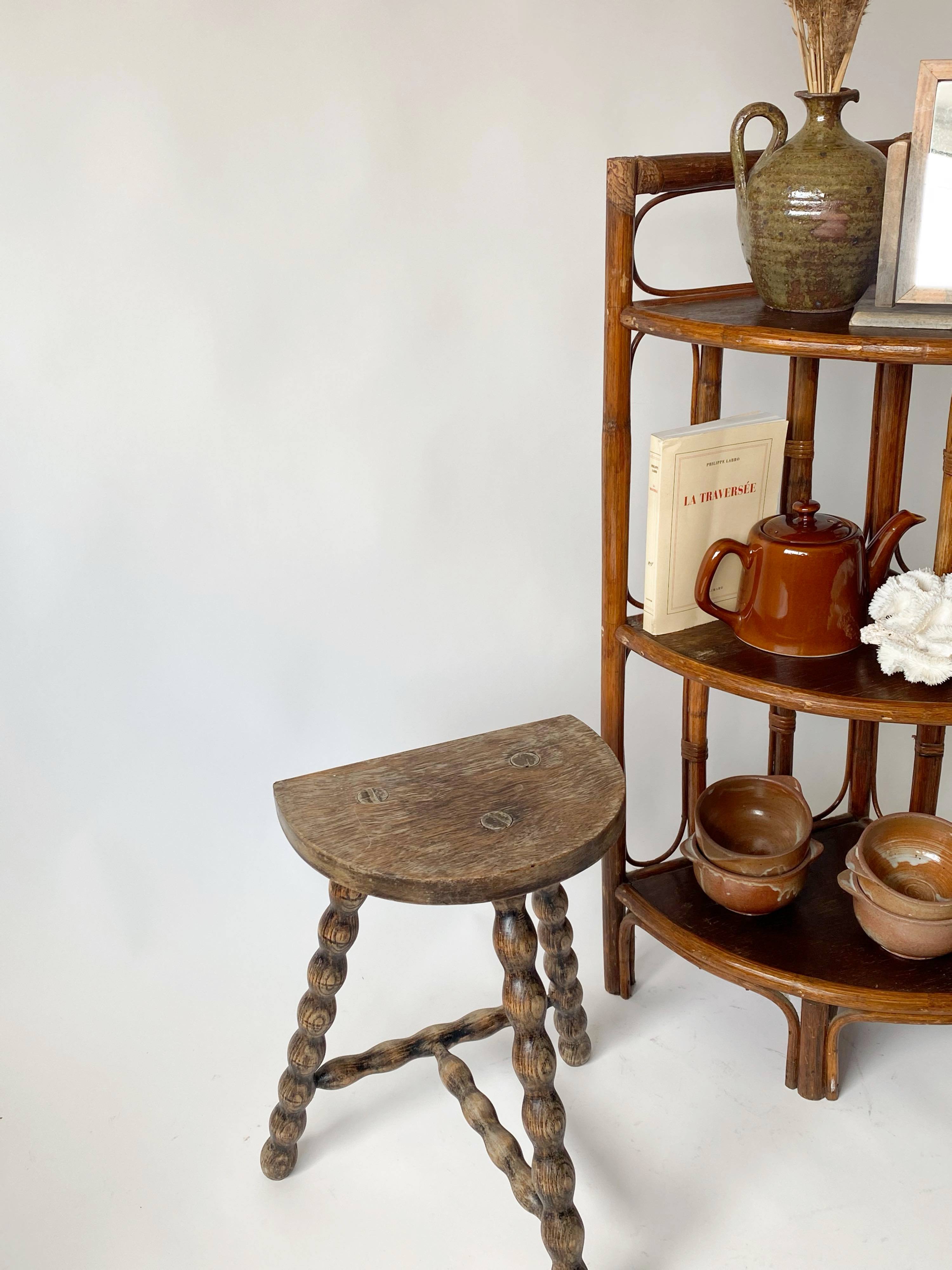 Tabouret de ferme tripode vintage