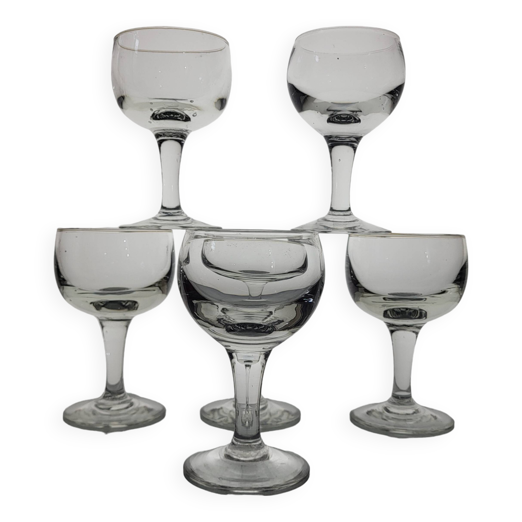 6 bistro wine glasses