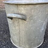 Planter basin in vintage zinc