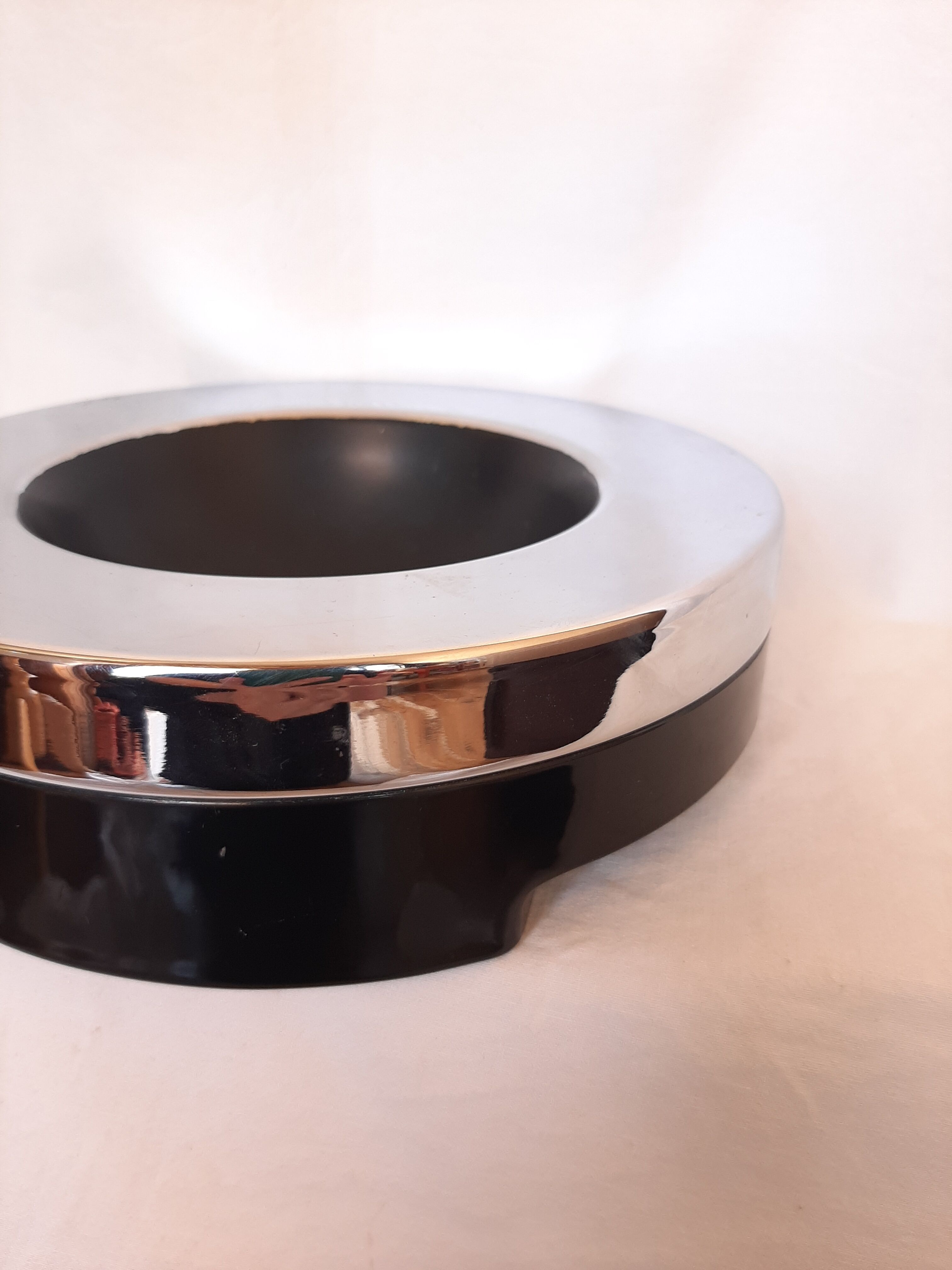 Ashtray Guzzini Harvey, designer Luigi Massoni - art.6003, 70