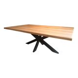 Solid wood table with Mikado legs