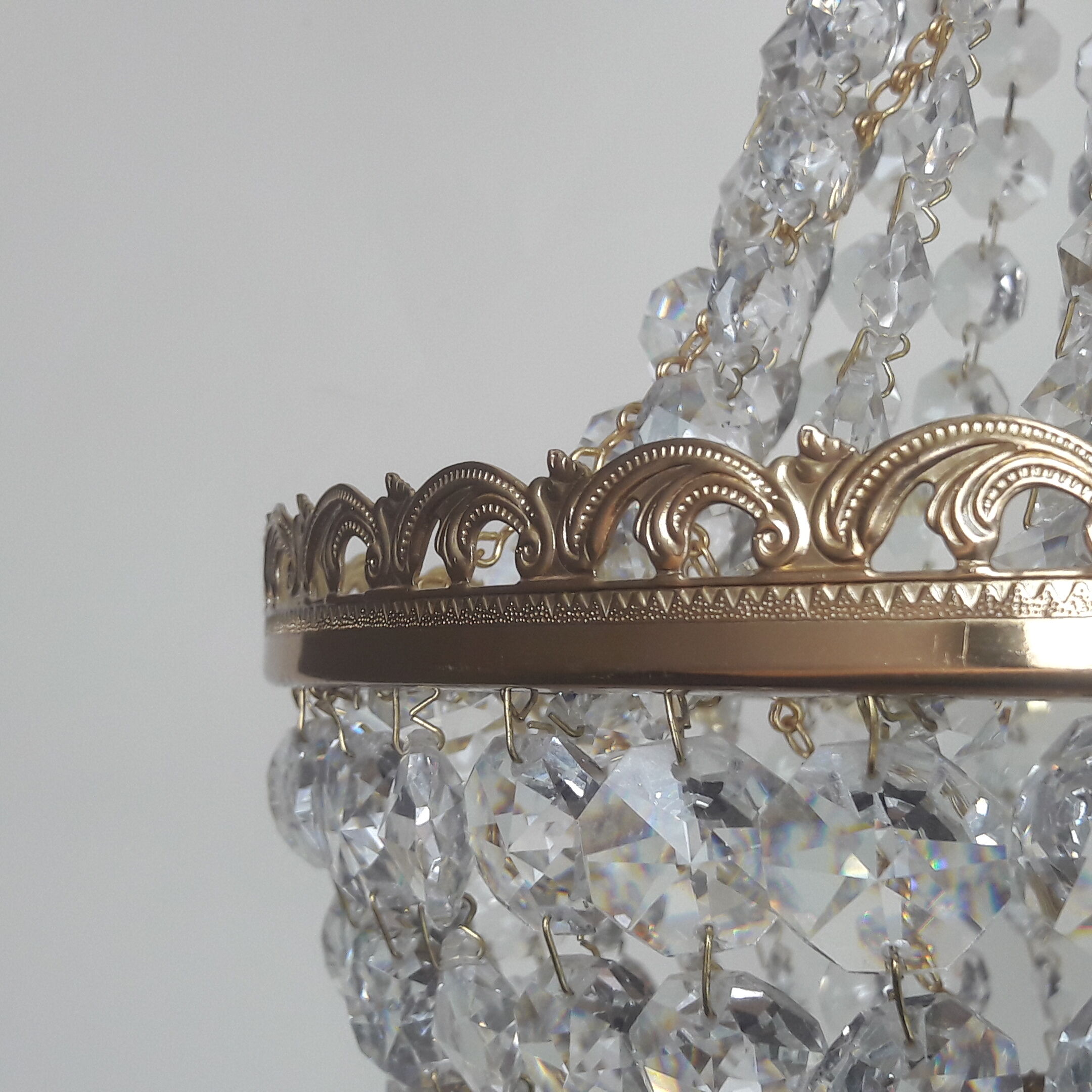 "Balloon" chandelier