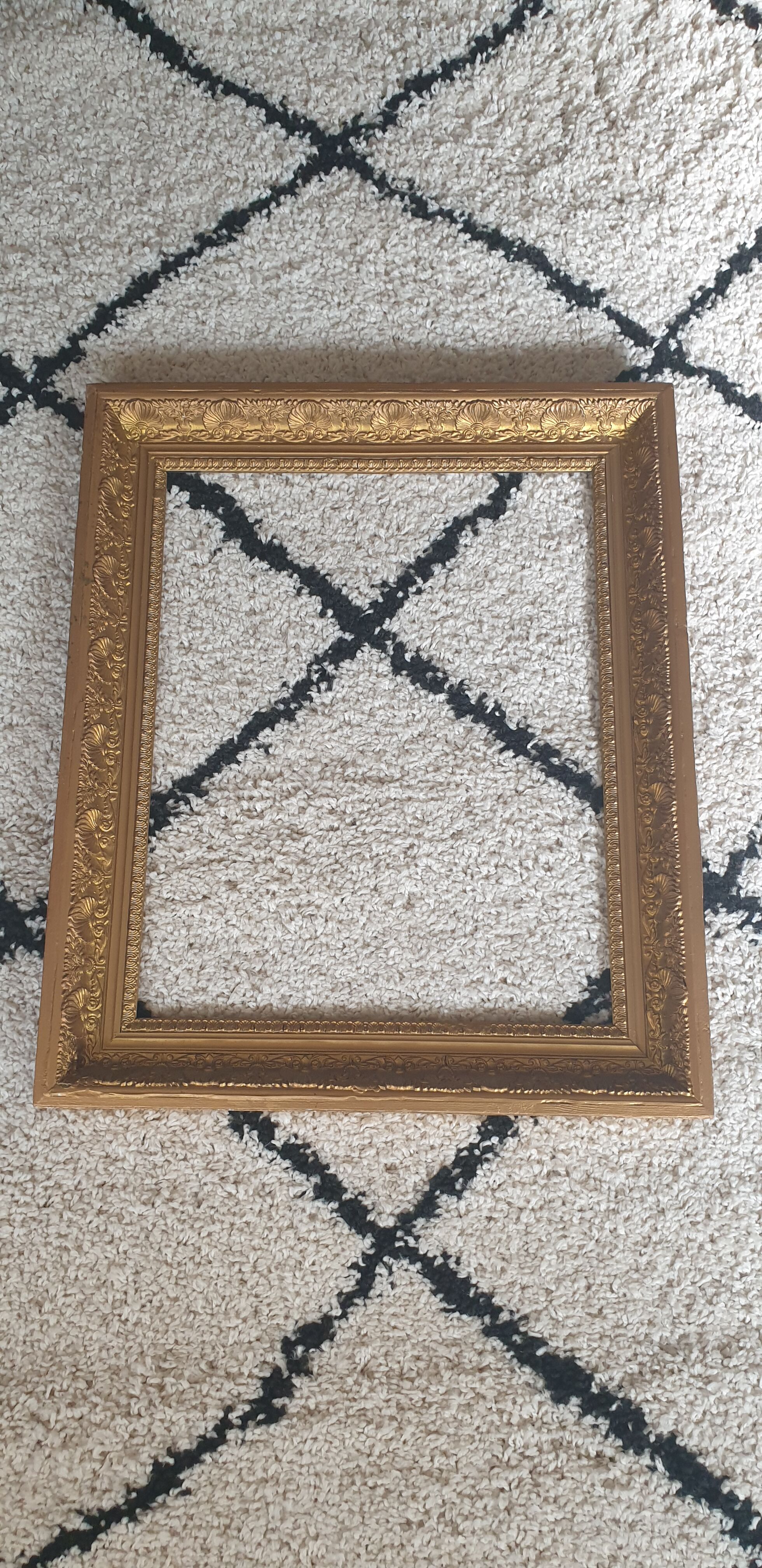 Old gilded frame 61×51