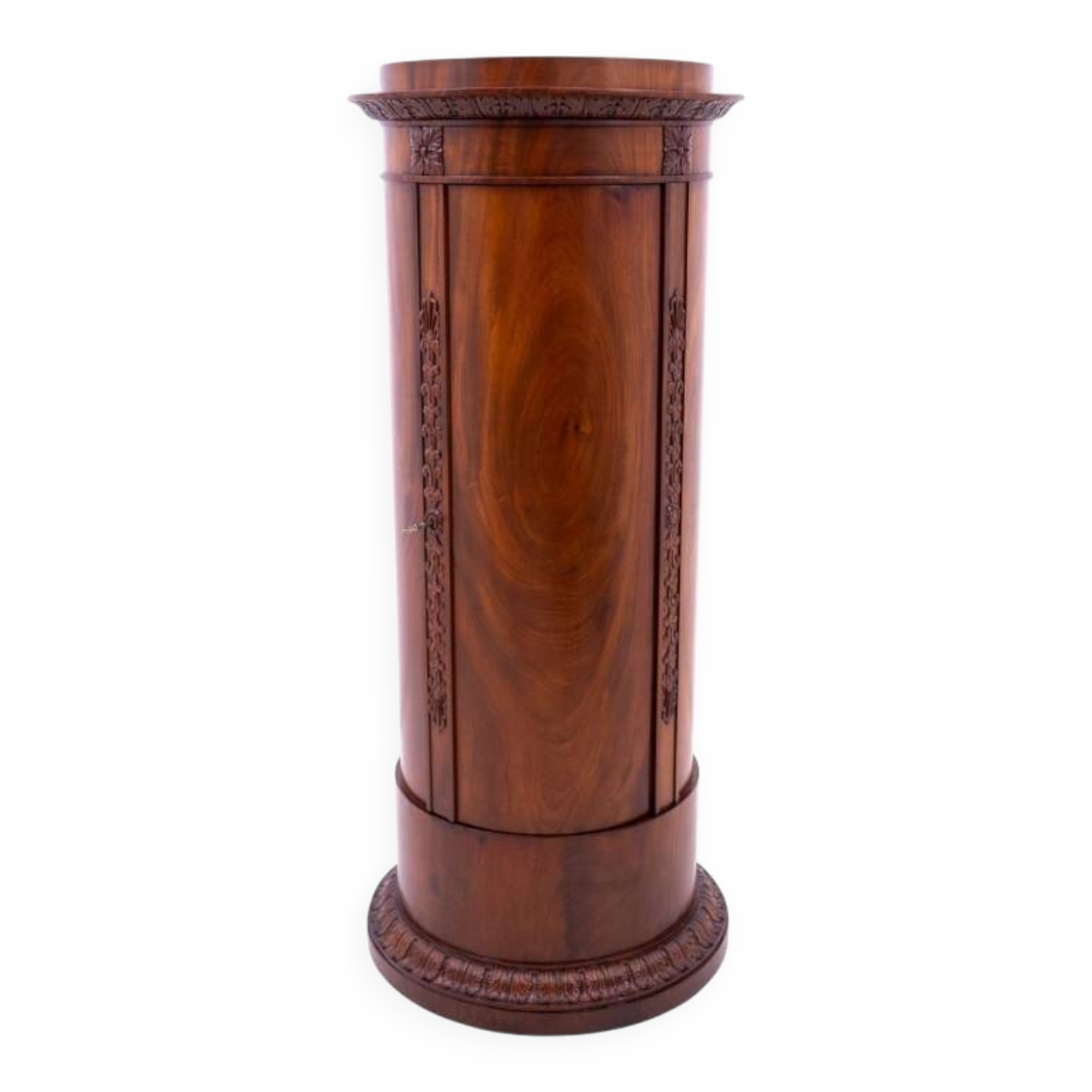 Antique chest of drawers - sideboard from the first half of the 19th century, France. After renovation.