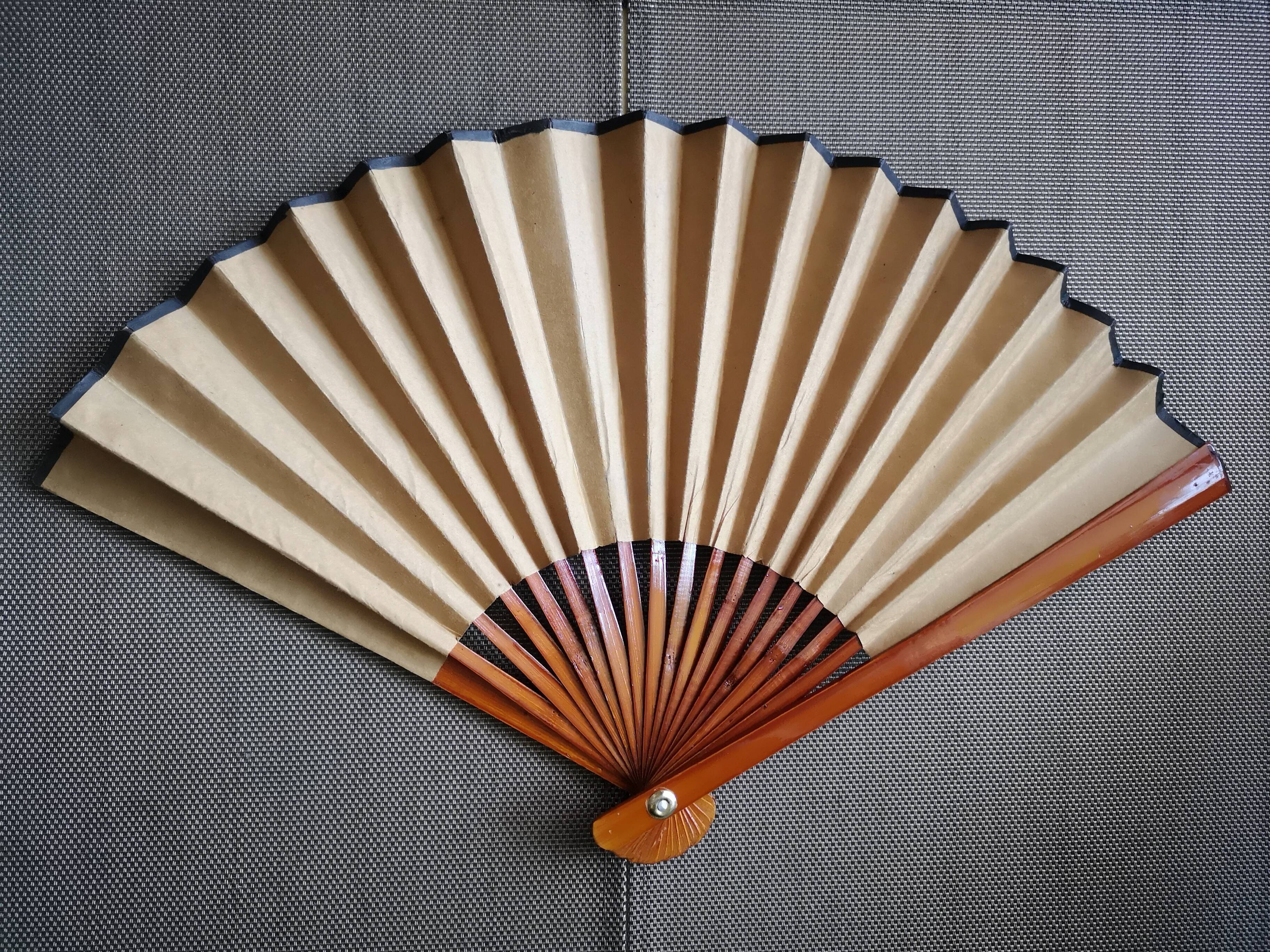 Eventail lacquered bamboo and hand wallpaper - china - 2nd half 20th century