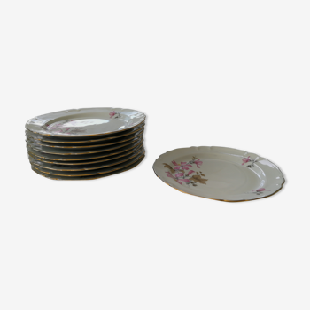 Set of 10 Ulim porcelain plates