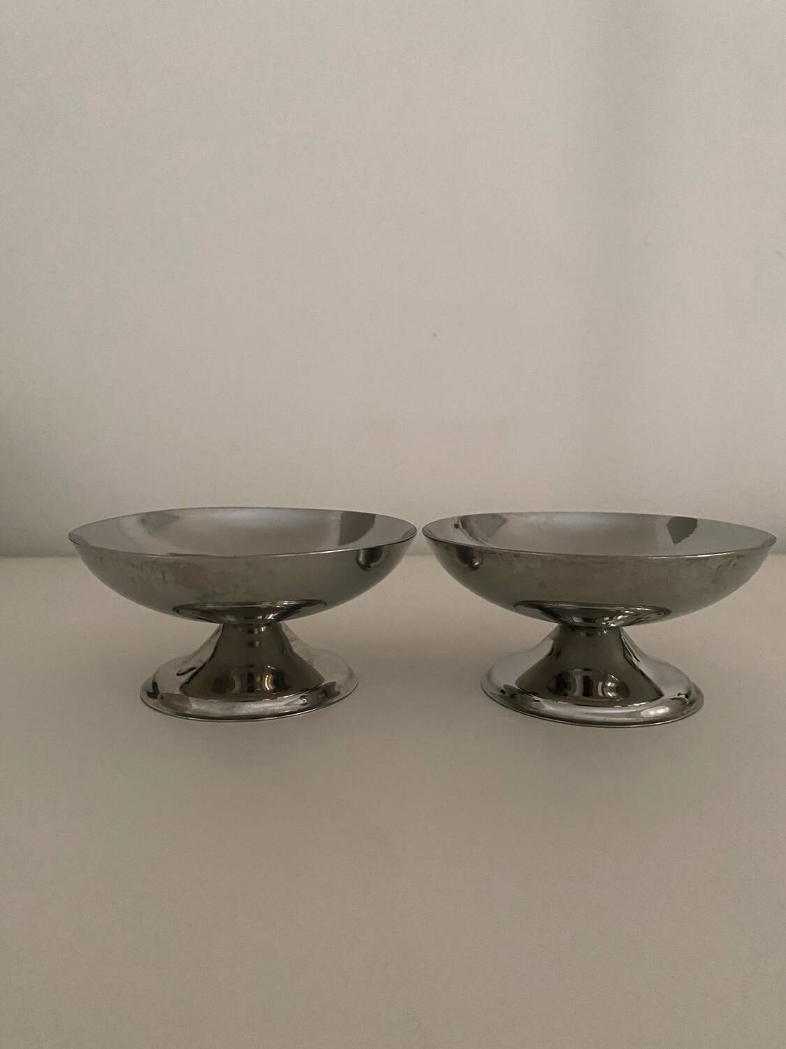 Stainless steel cups