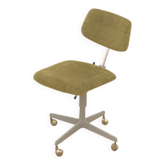 Midcentury swivel desk chair by Kovona 1950s