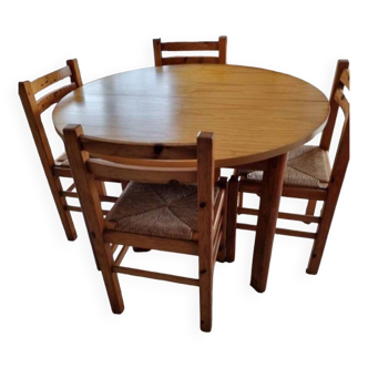 Extendable solid wood table + 4 chairs