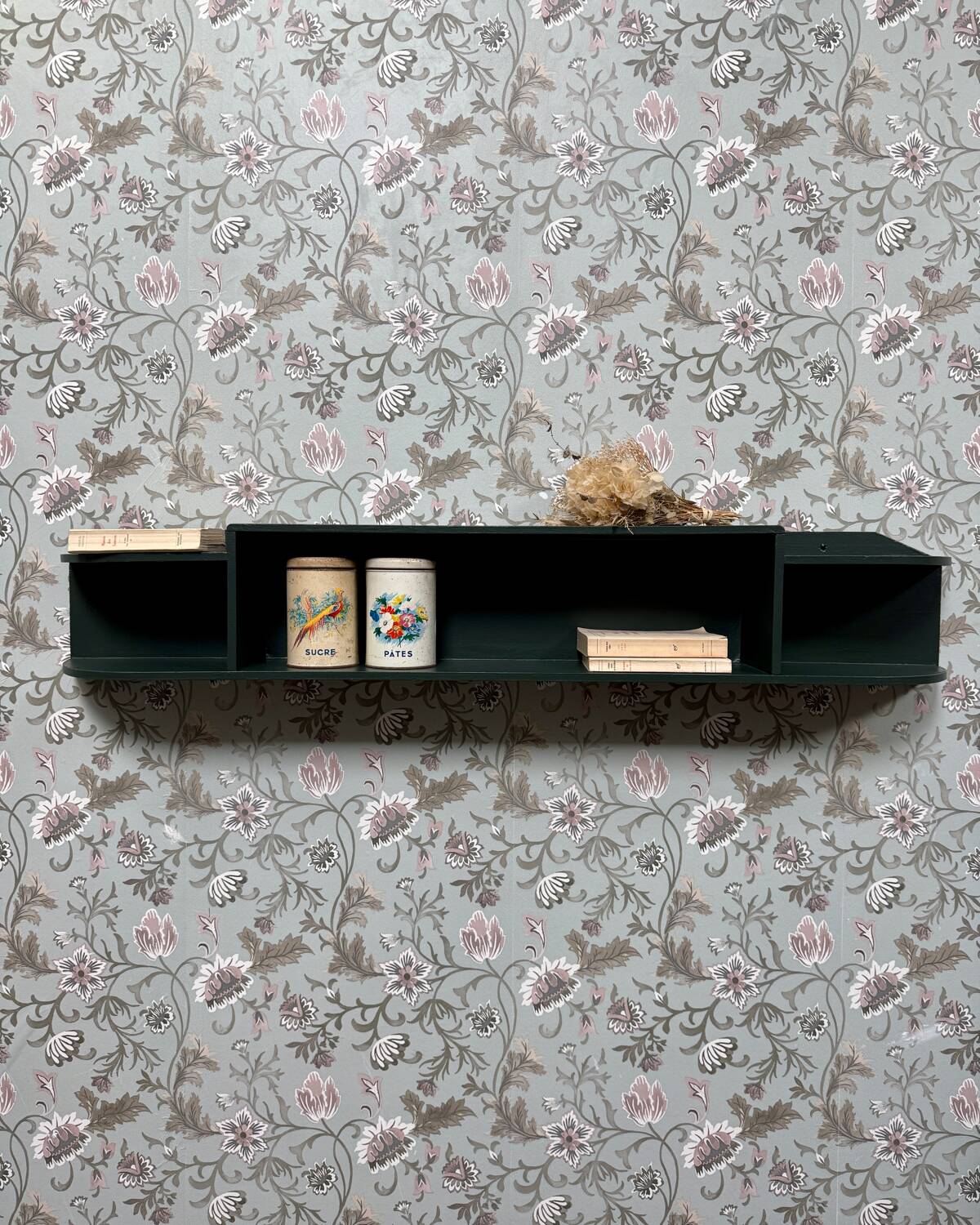 Art Deco Shelf (renovated)