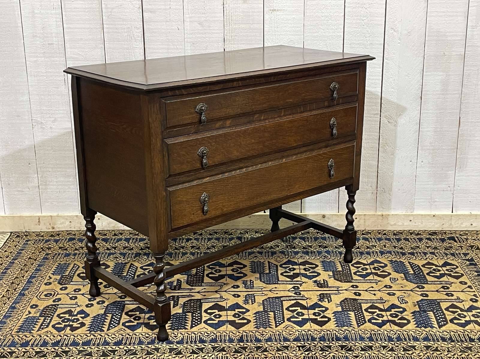 1930s English oak chest of drawers