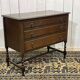Commode anglaise en chêne des années 1930