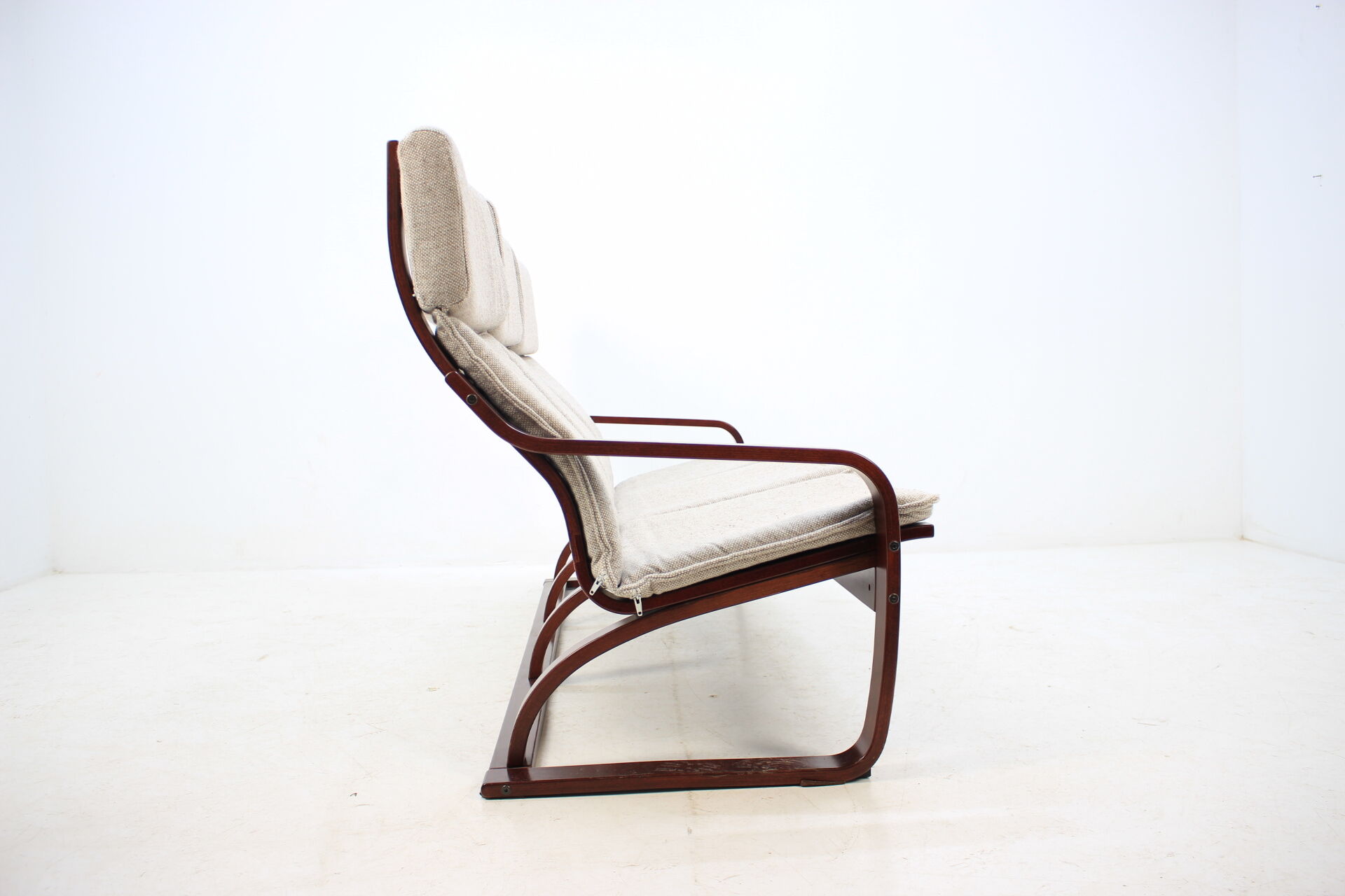 1980s Bentwood Three Seater Sofa, Ton Czechoslovakia