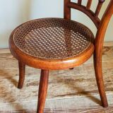 Chaise enfant en bois rond courbé cannée ancienne