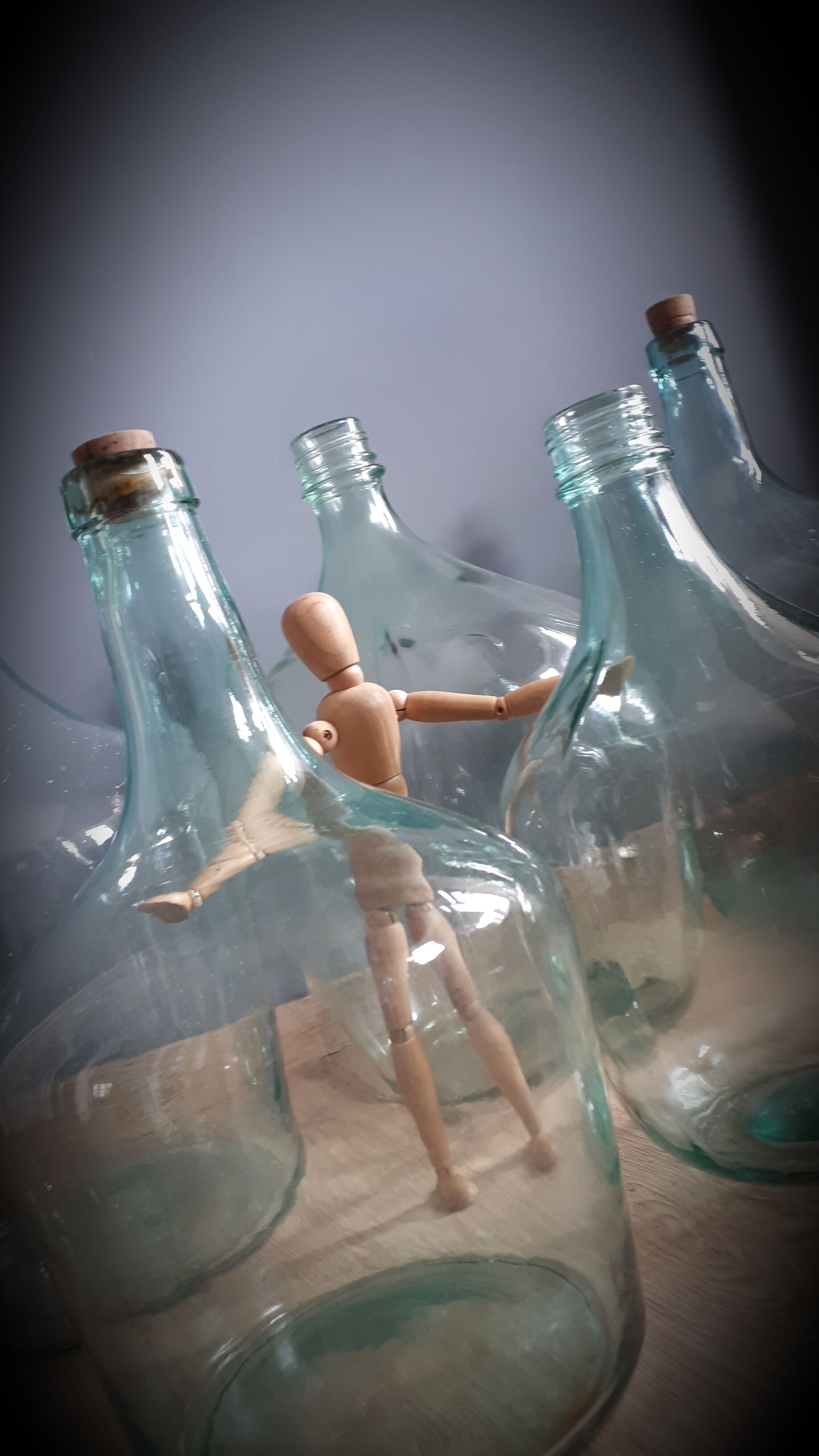 Demijohn transparent bluish 5l