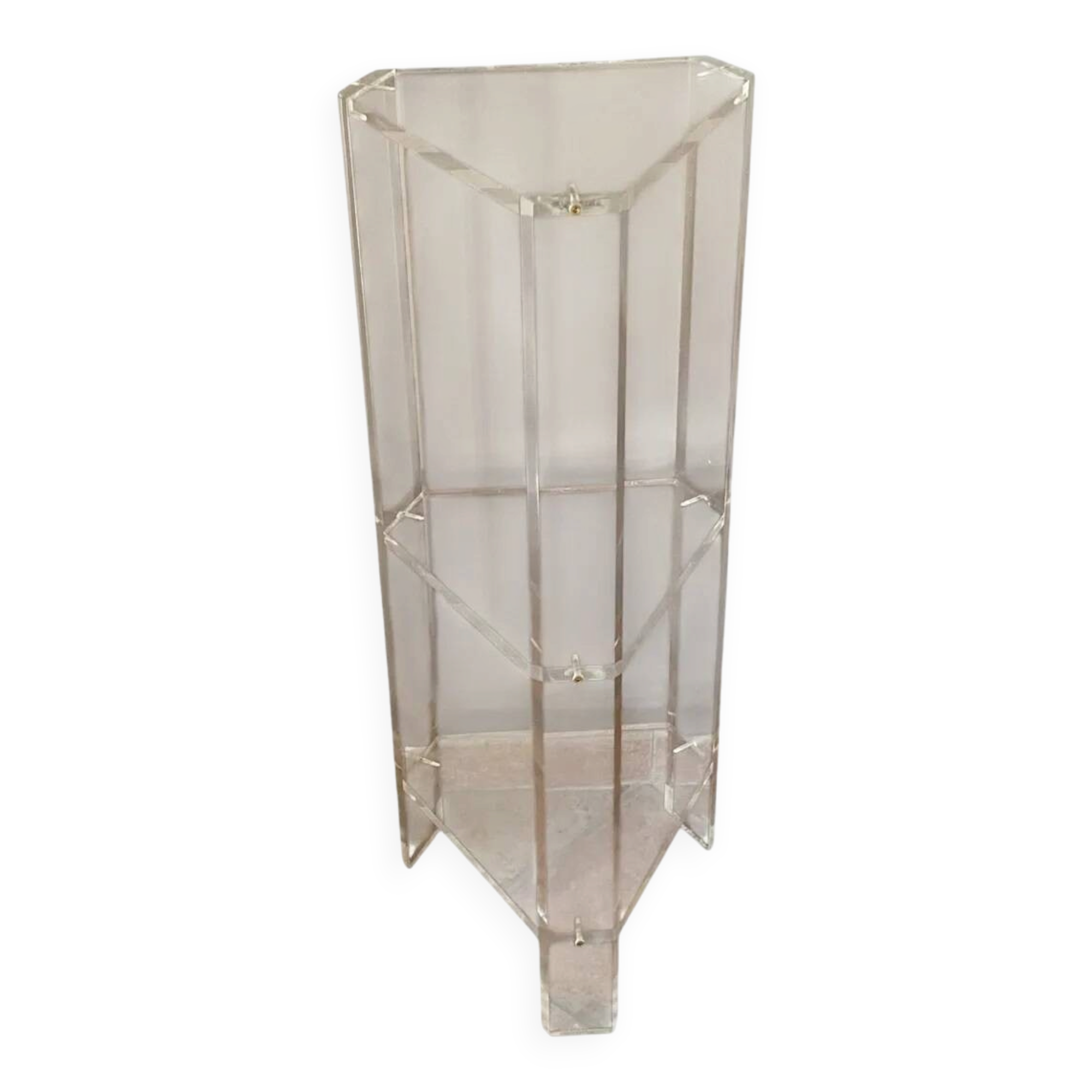 Console David Lange 1980. 90x36x30. Plexiglass.