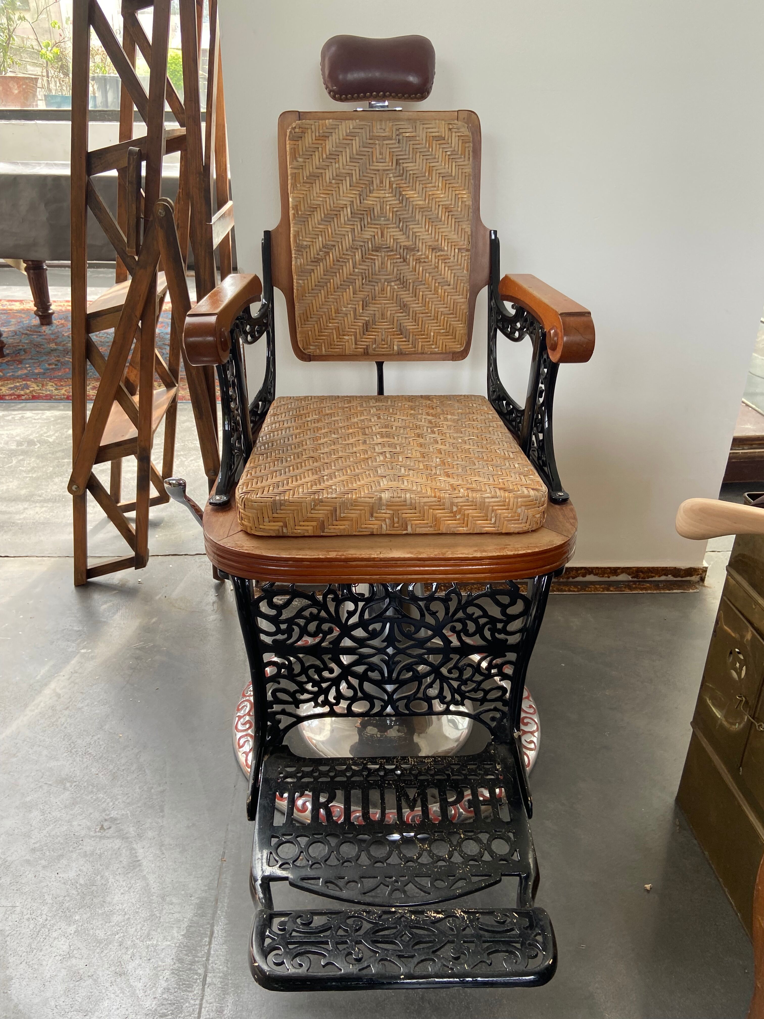 Siège de coiffeur anglais triumph