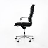 Office chair by Charles & Ray Eames for Herman Miller, 1970s