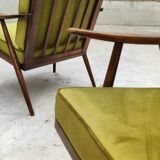 Paire de fauteuils boomerang velours vert par Antonin Suman pour Ton Bystrice " Thonet "