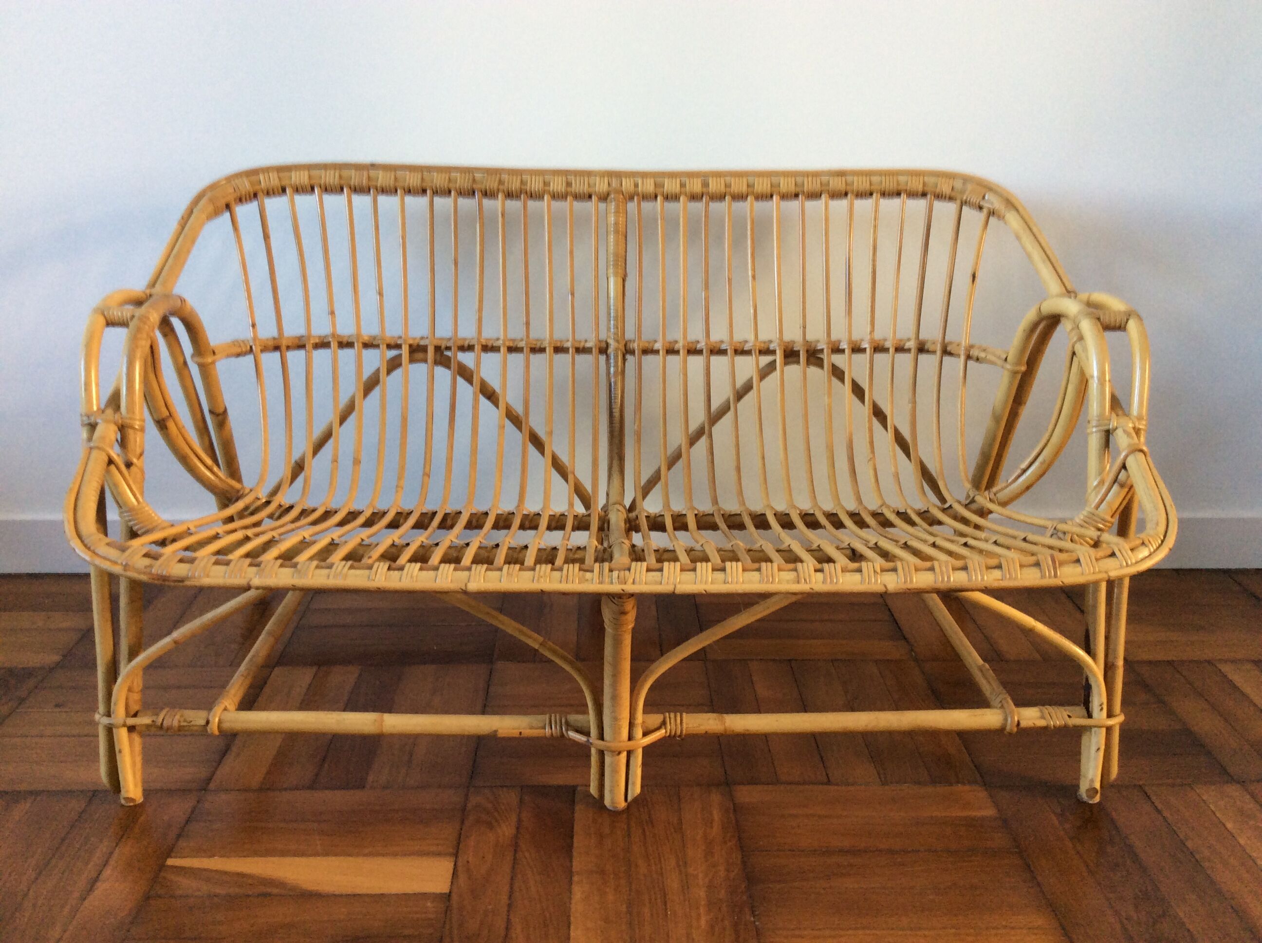Bench and 2 rattan chairs