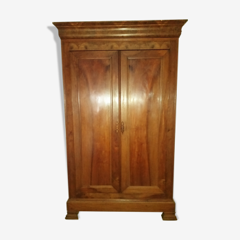 Solid wooden cabinet