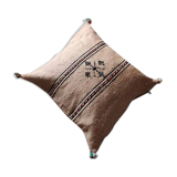 Beige Berber cushion with cotton pompom