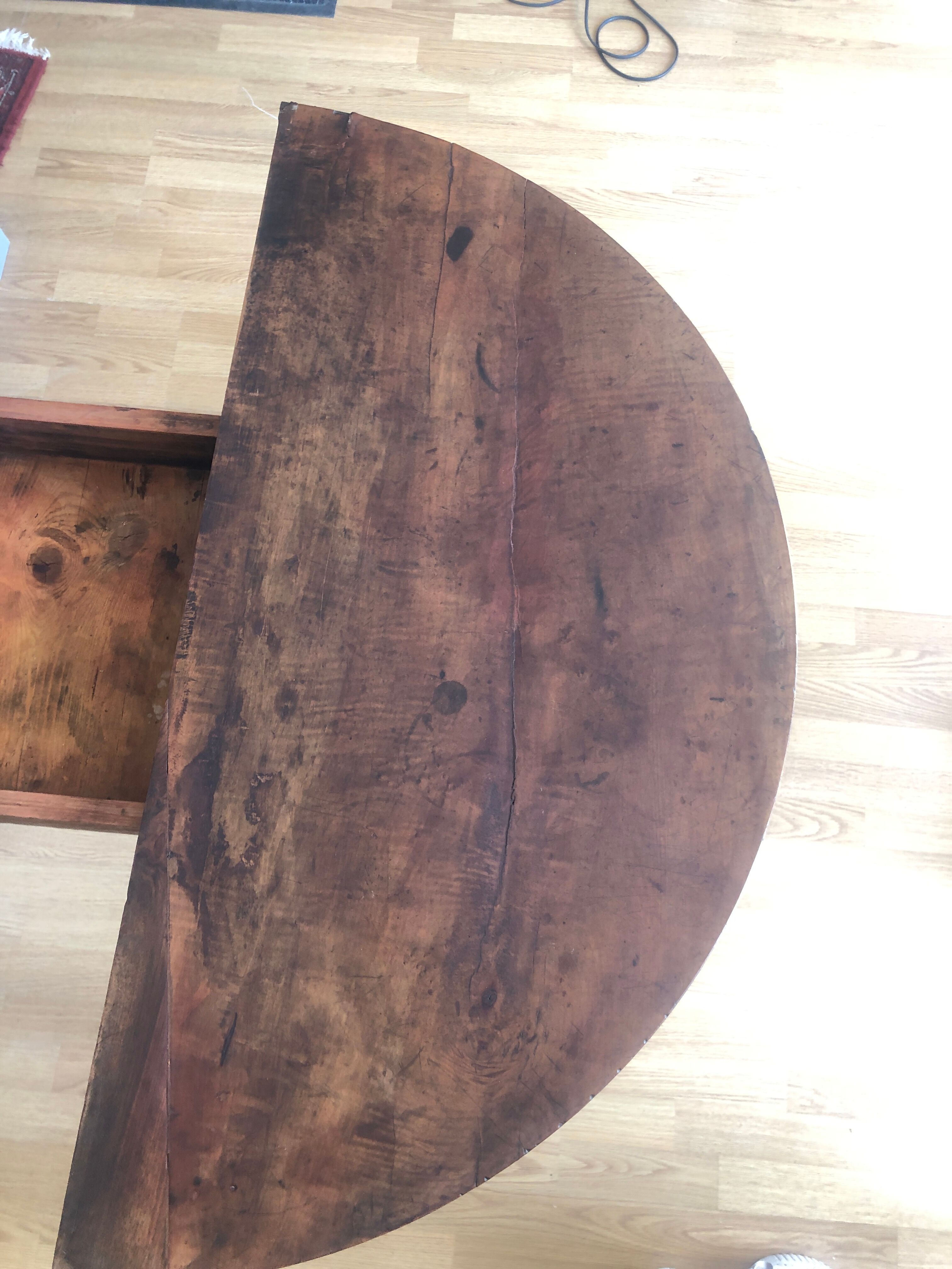 Half moon table