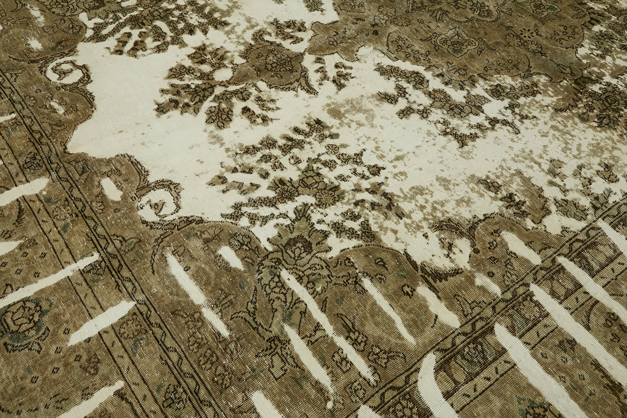 Handmade Oriental Contemporary 1980s 306 cm x 398 cm Beige Wool Carpet