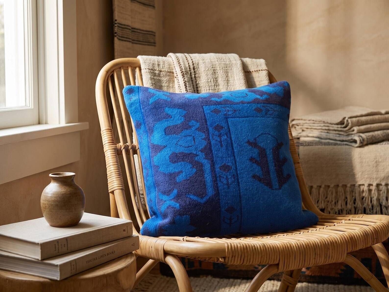 Vessel Motif Rug Cushion, Cobalt Navy Wool, Tribal Kilim Decor 20x20
