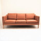 Vintage Scandinavian sofa in Havana leather