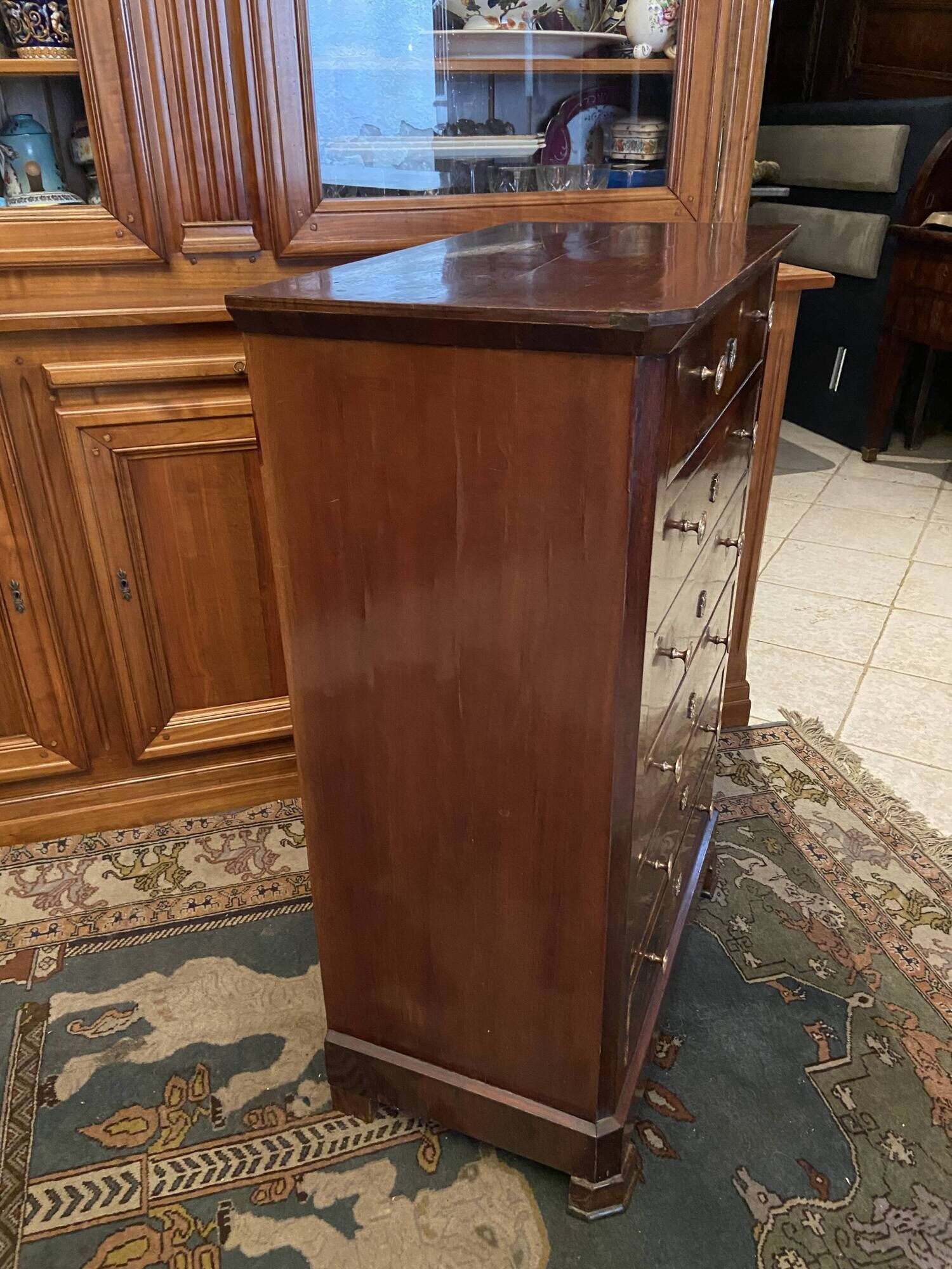 Chest of drawers with 6 drawers mahogany style Restoration