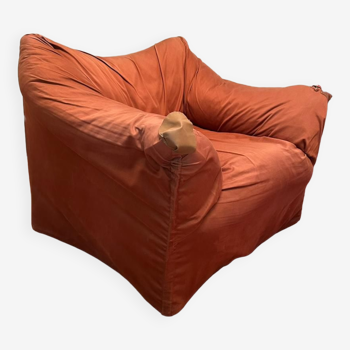 Tentazione 685" armchair by Mario Bellini