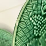 3 assiettes à dessert Salins du XIXe siècle à motif de feuilles de vigne vertes