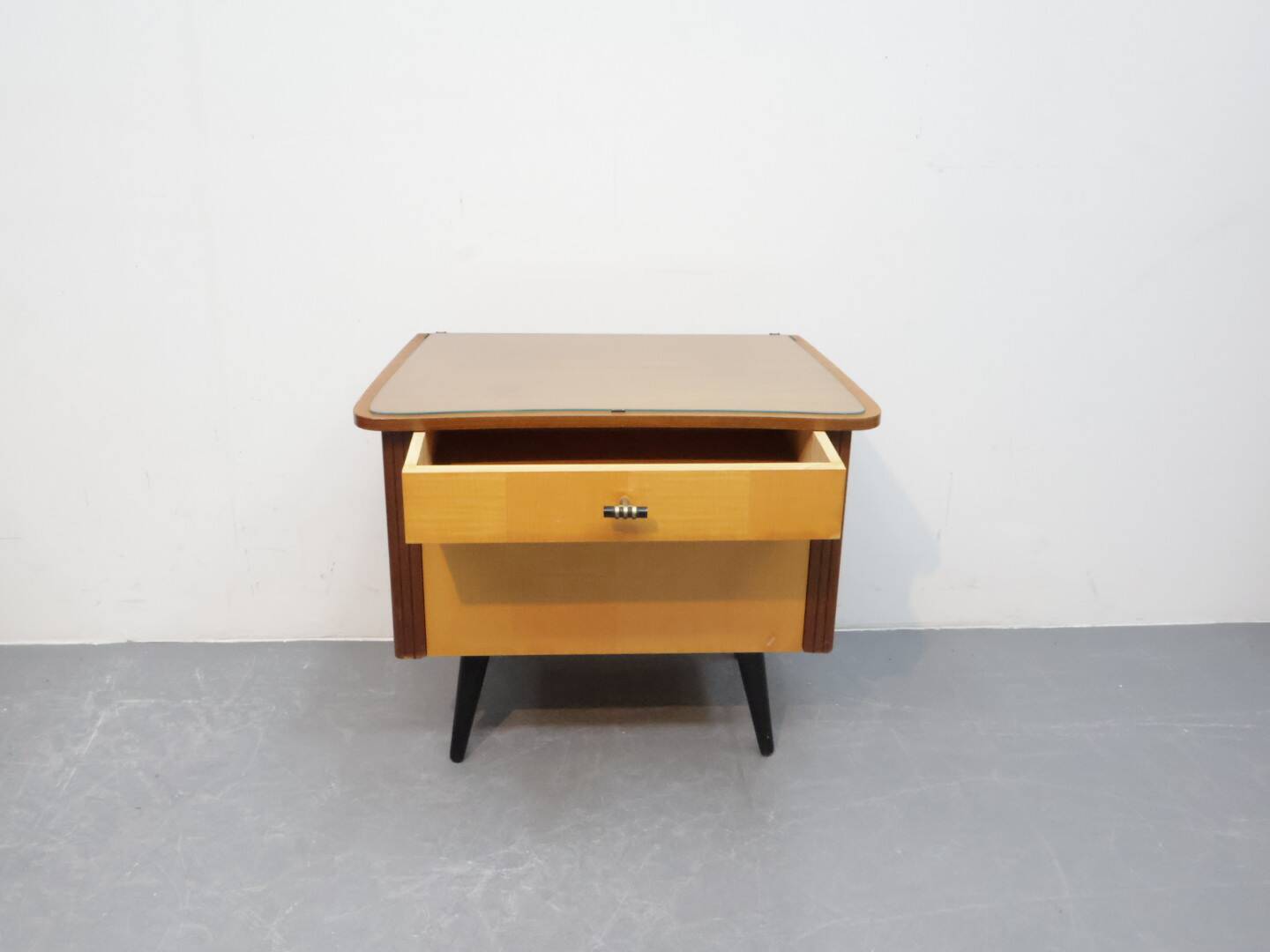 Set vintage nachtkastjes