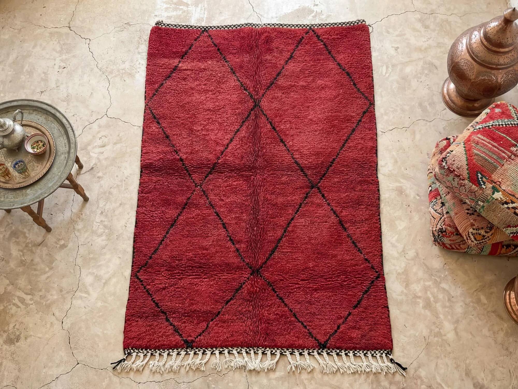Handmade traditional carpet 250cm x 150cm Moroccan