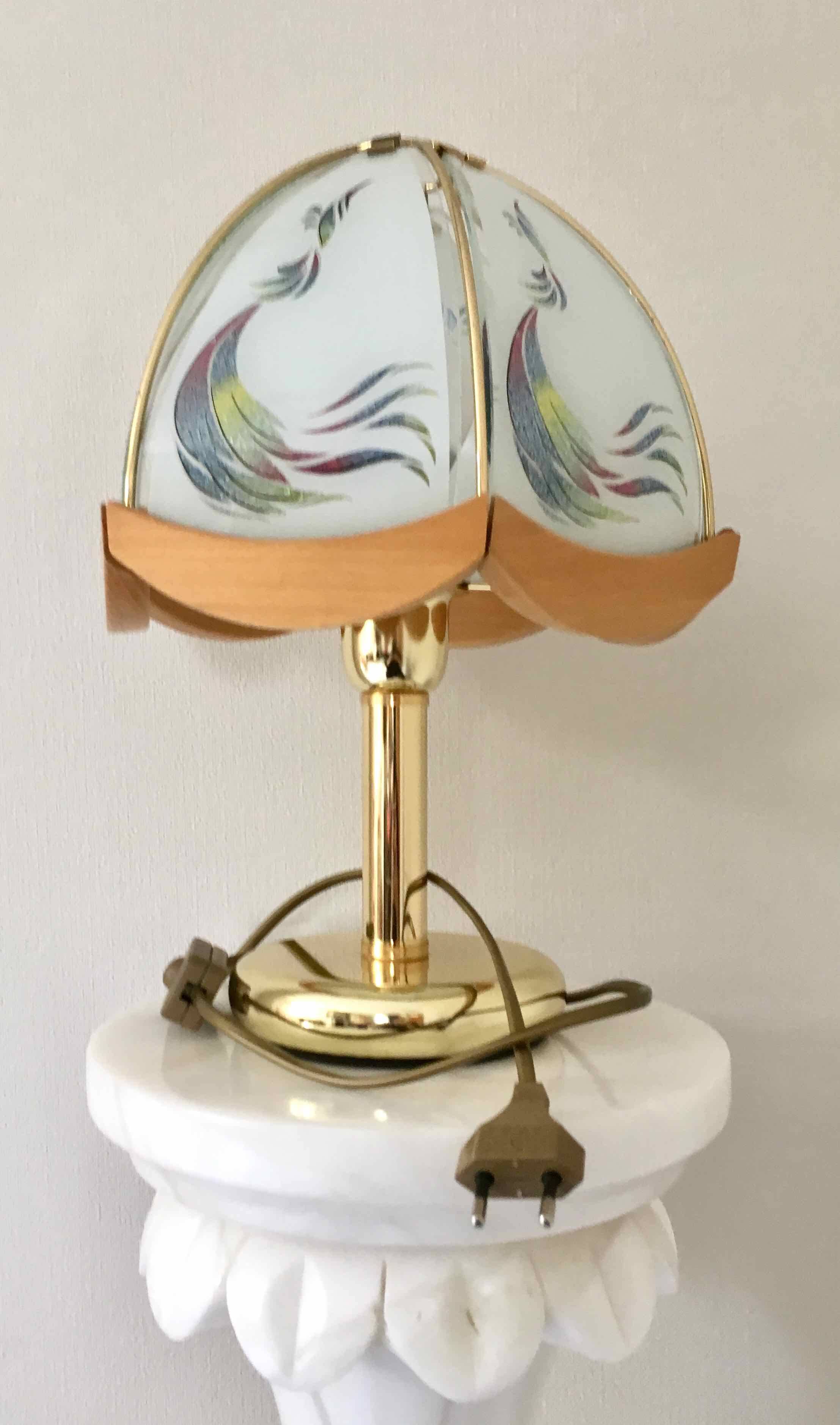 Lampe en verre, bois et métal doré