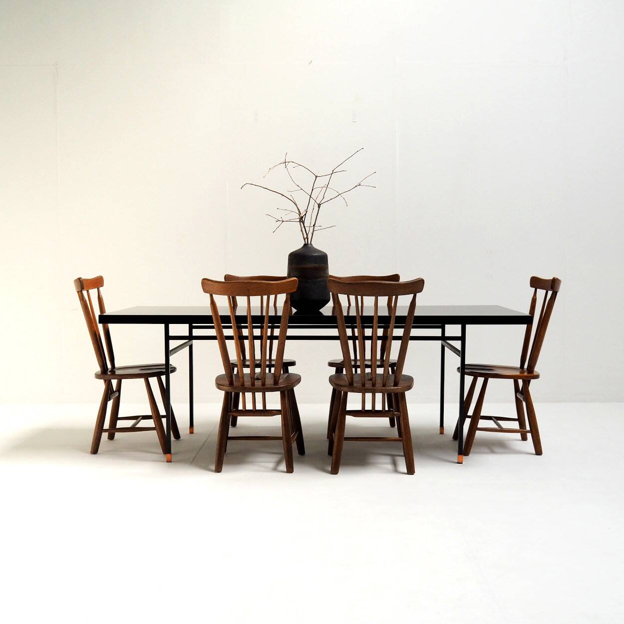 Set of 6 Vintage Chairs in the Japandi Brutalist Style