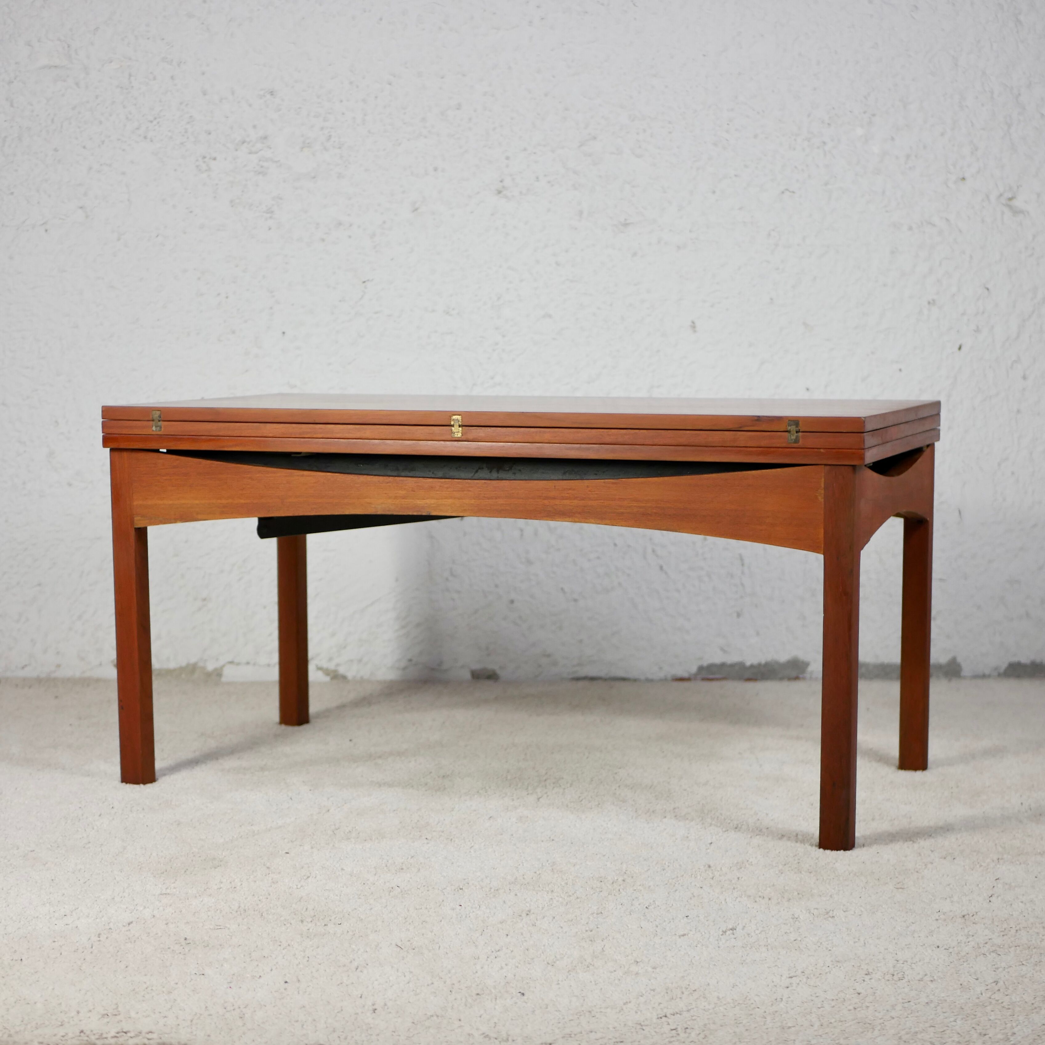 Teak system table