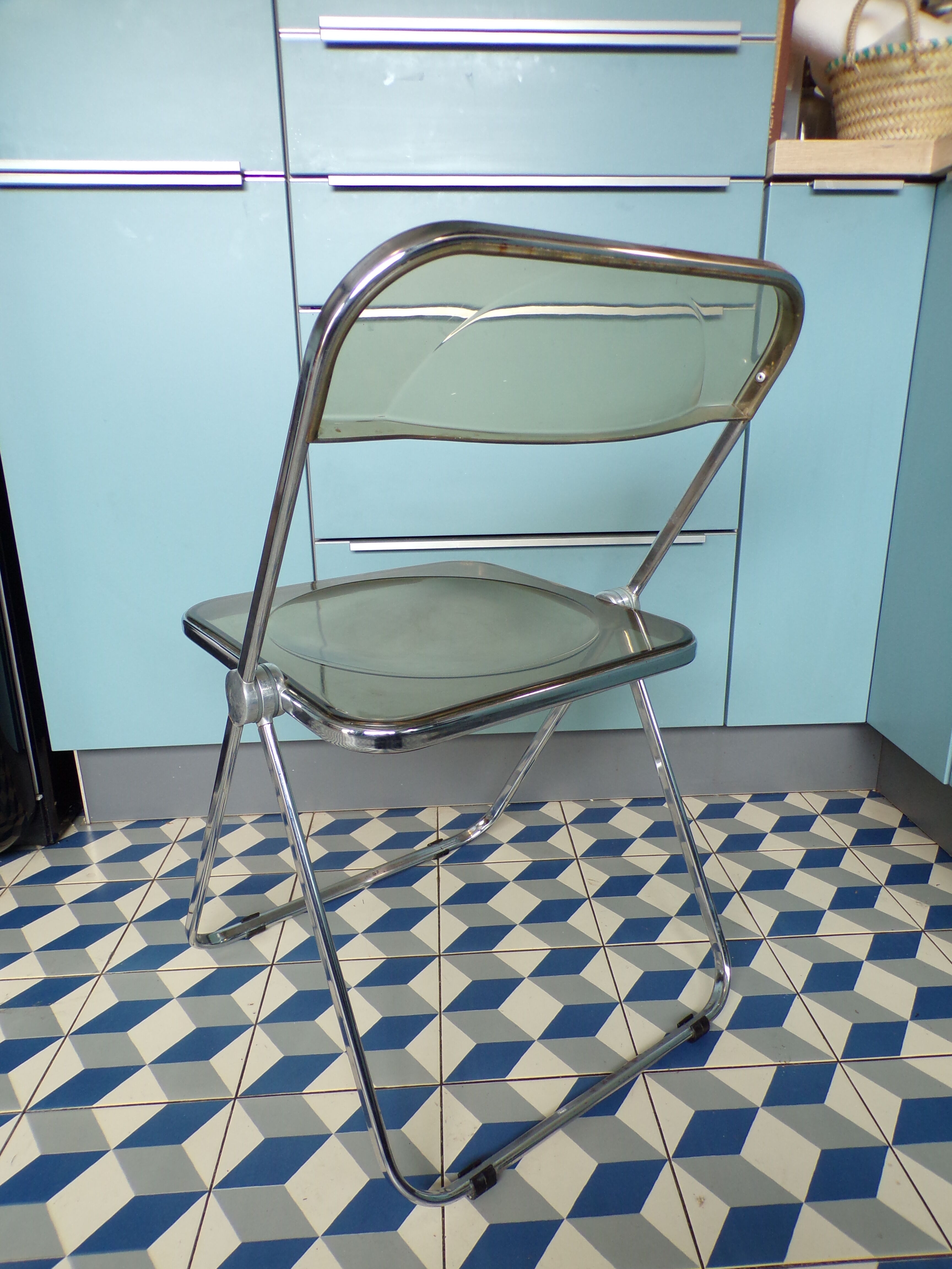 Folded chair by Giancarlo Piretti