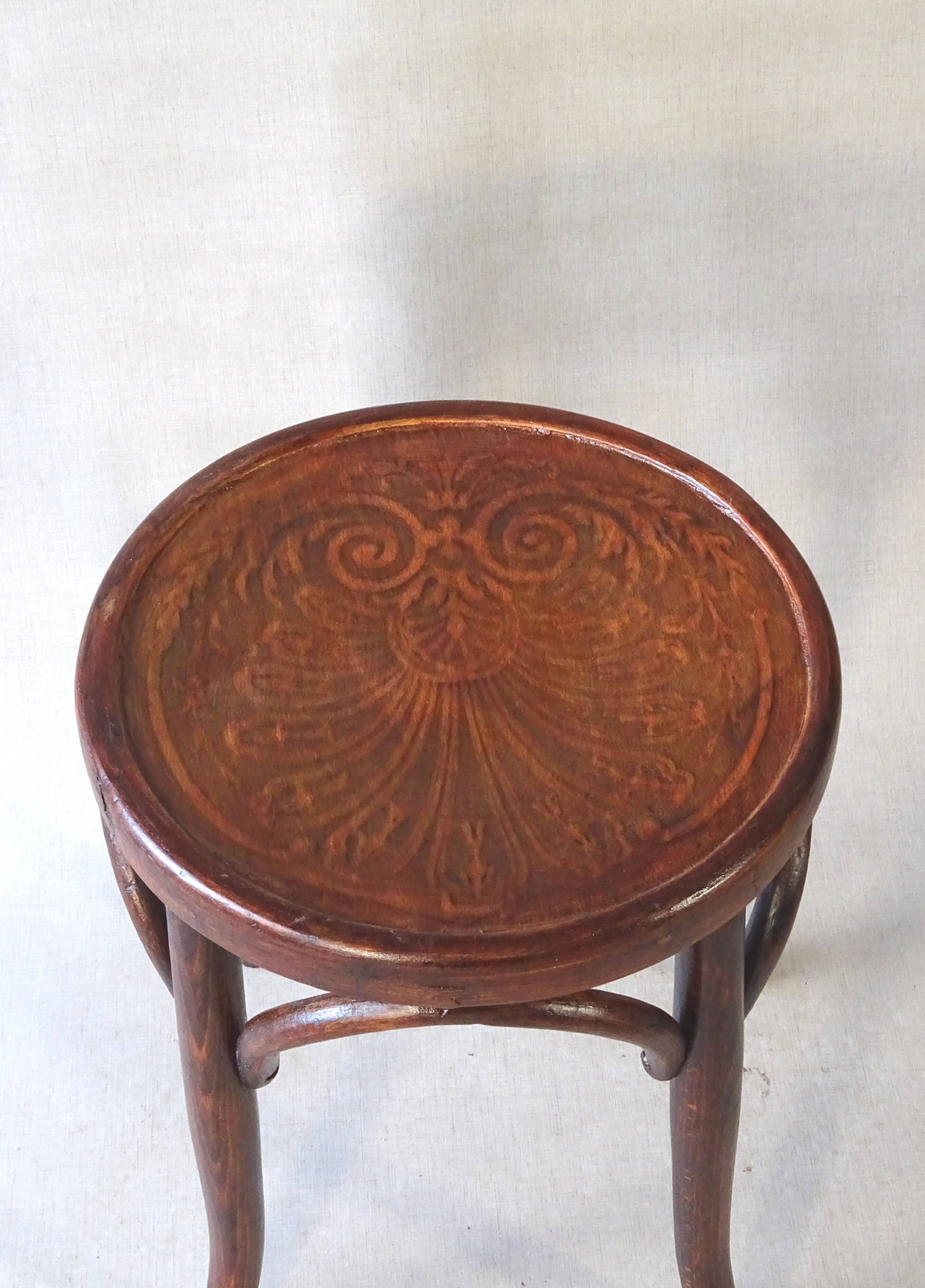Tabouret bistrot bois-courbé 1920