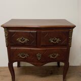 Chest of drawers with curved facade of the nineteenth century