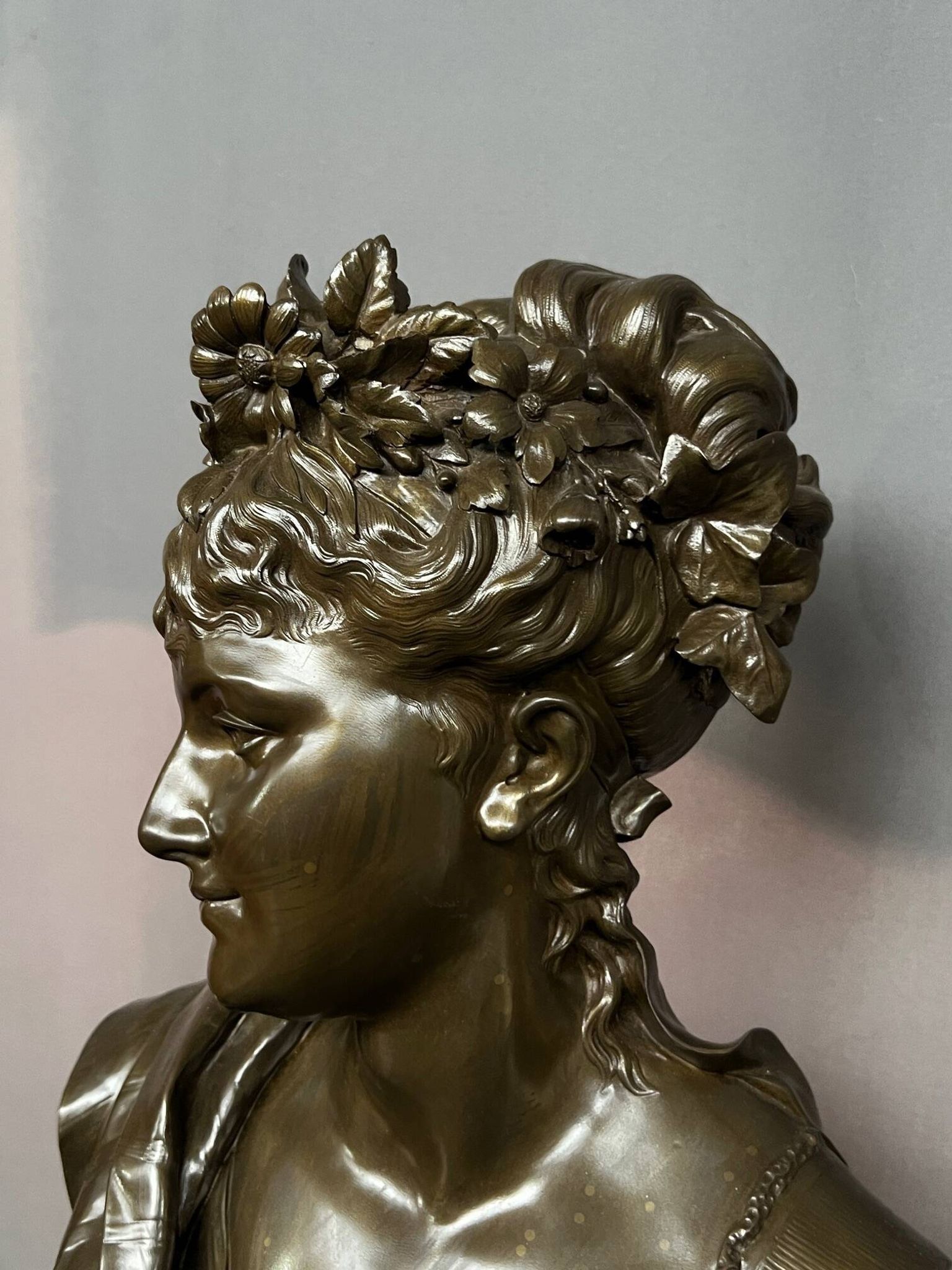 Léopold Harzé (1831–1893). Bronze bust of a young woman on a marble base. Belgium. Dated 1878.