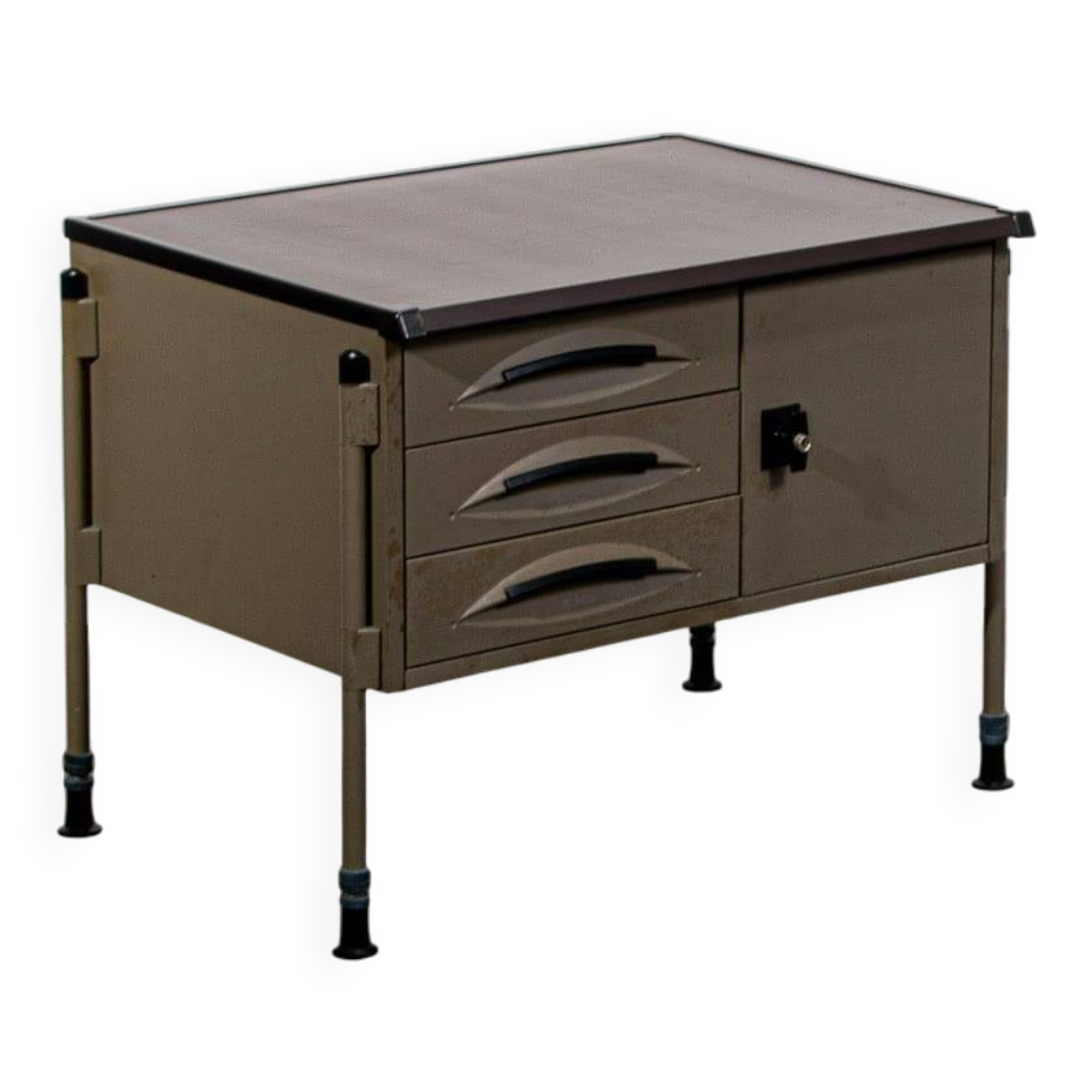 Spazio series storage cabinet by Studio BBPR for Olivetti. Circa 1960