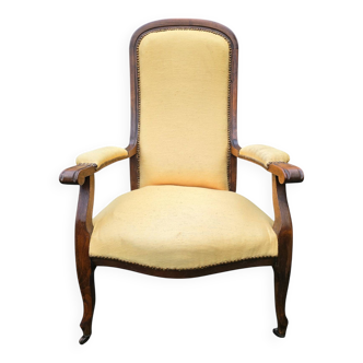 Voltaire armchair in walnut