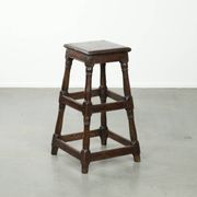 Tabouret en chêne anglais ancien / tabouret à joints du XVIIIe siècle