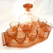Vintage service in pink salmon glass – Carafe, 8 glasses, and Art Deco tray.