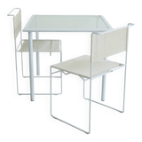 Table et chaises Bellotti pour Fly line