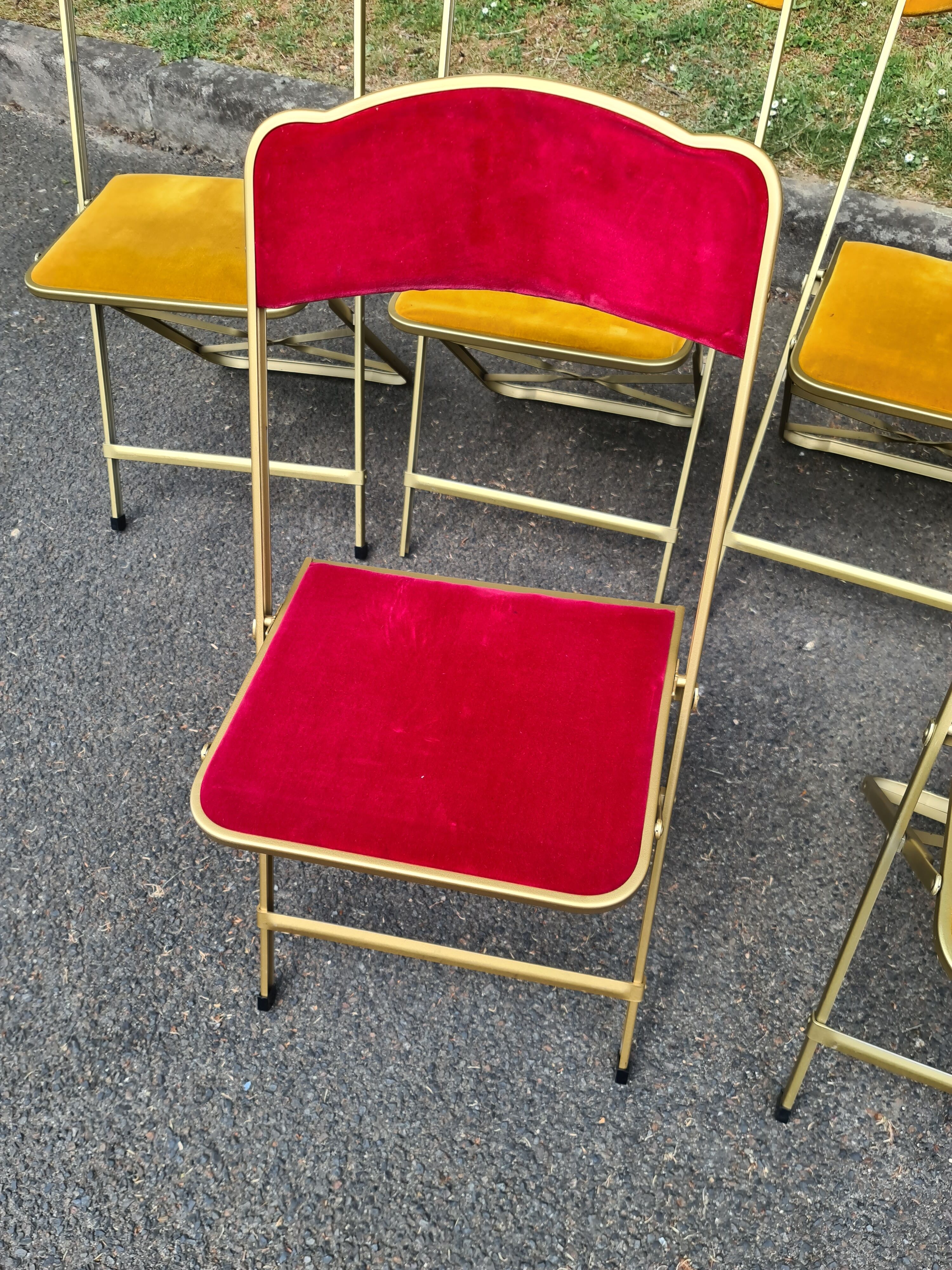 Set of 10 folding chairs Chaisor "theater chair"