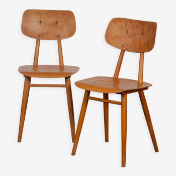 Paire de chaises en bois produite par Ton 1960